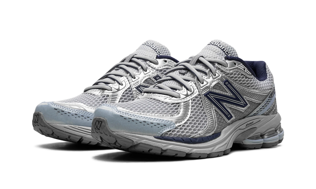 860 V2 "Milky Way - Arctic Grey" ML860BB2