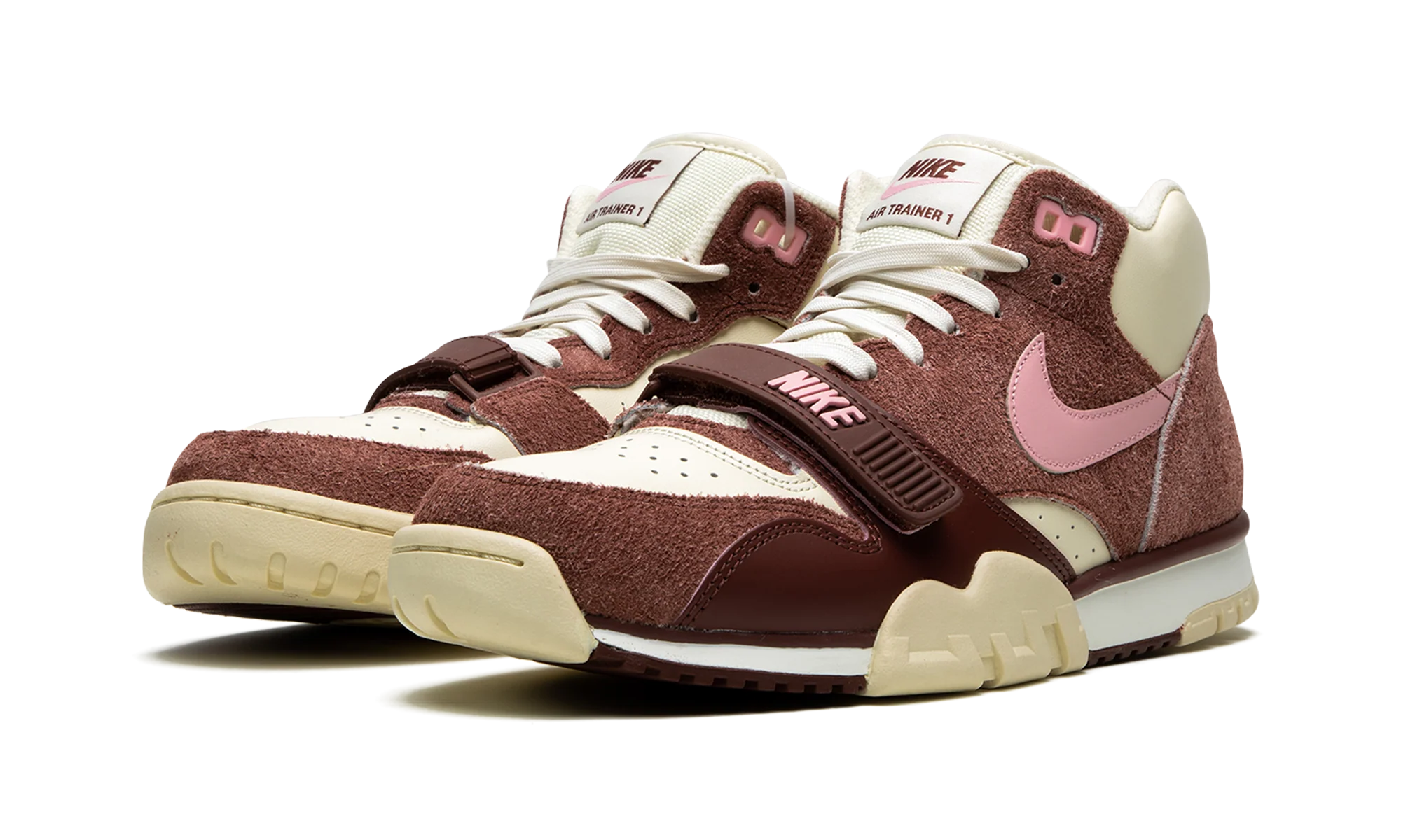 Air Trainer 1 "Valentine's Day" DM0522 201