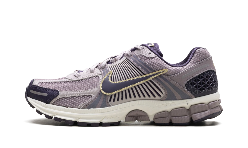 Zoom Vomero 5 "Platinum Violet" HQ3643 019