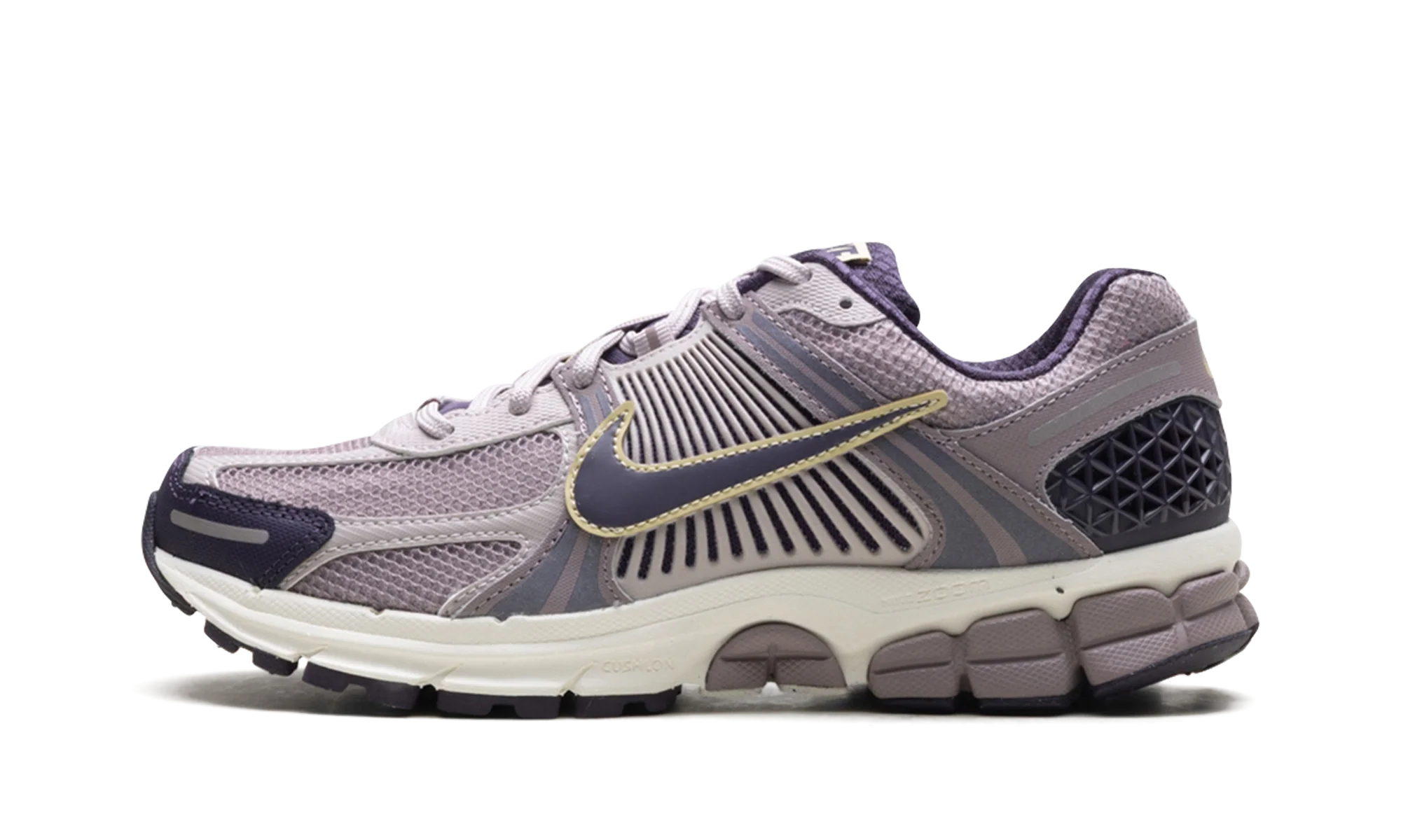 Zoom Vomero 5 "Platinum Violet" HQ3643 019