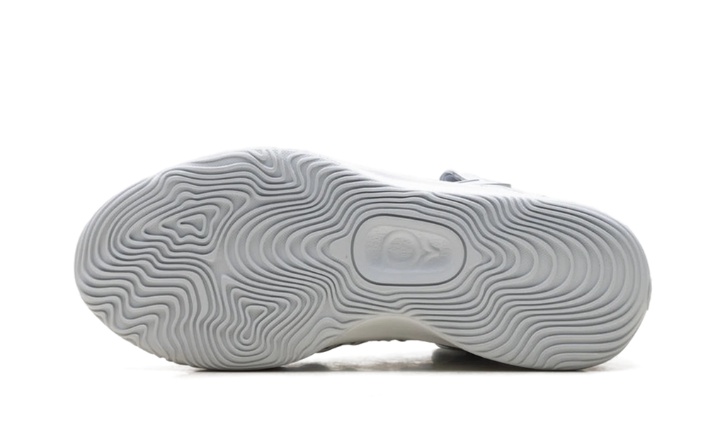 KD 18 "Soft Pearl Metallic Silver" HV1992 001