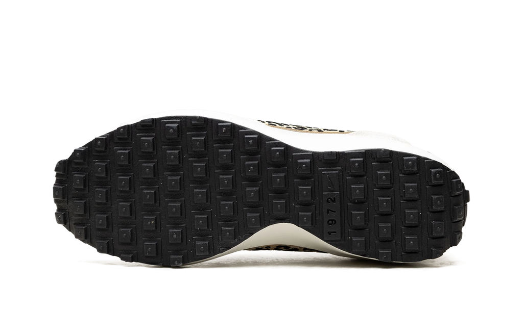 Waffle Debut Wmns "Phantom Summit White Black Sesame" HF1856 001