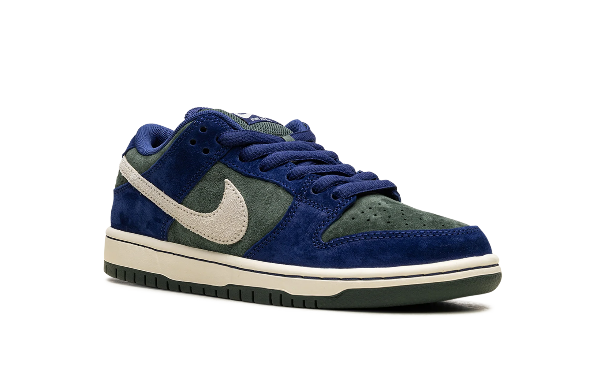 SB Dunk "Deep Royal Blue" HF3704 400