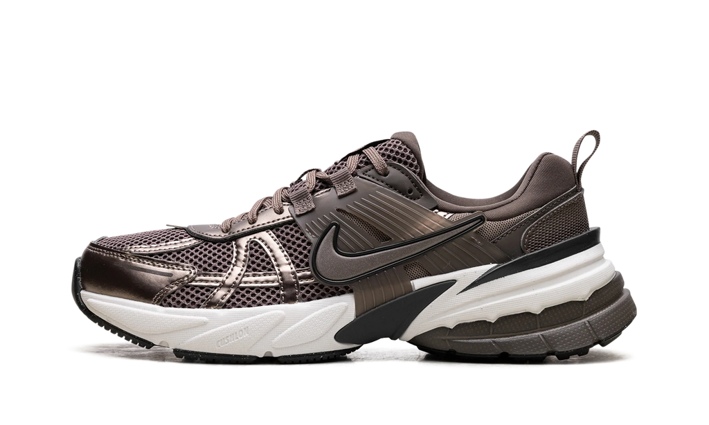 V2K Run WMNS "Mink Brown Ironstone Team Anthracite" FD0736 202
