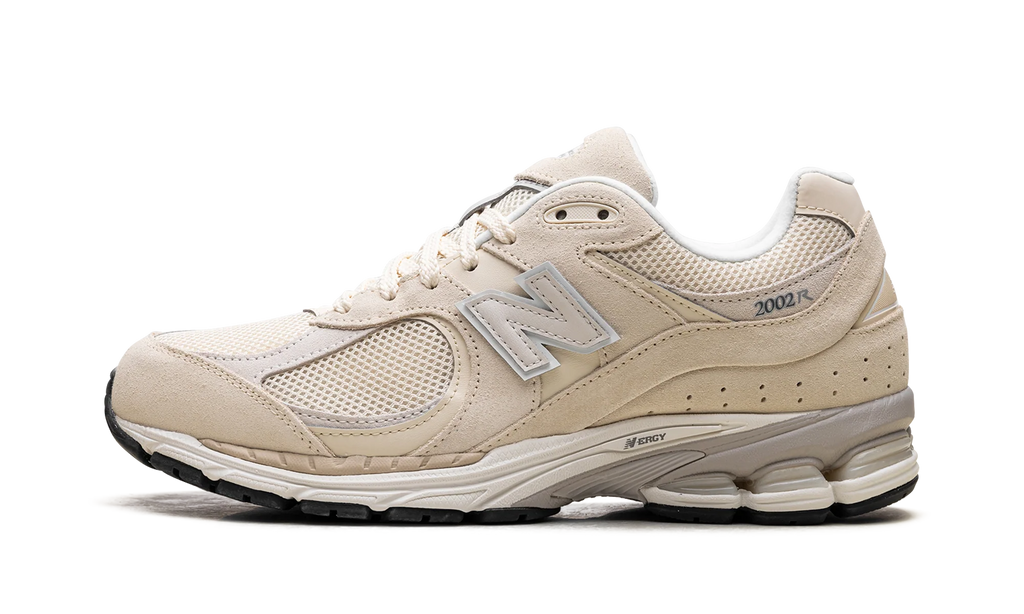 2002R "Beige" M2002RFI