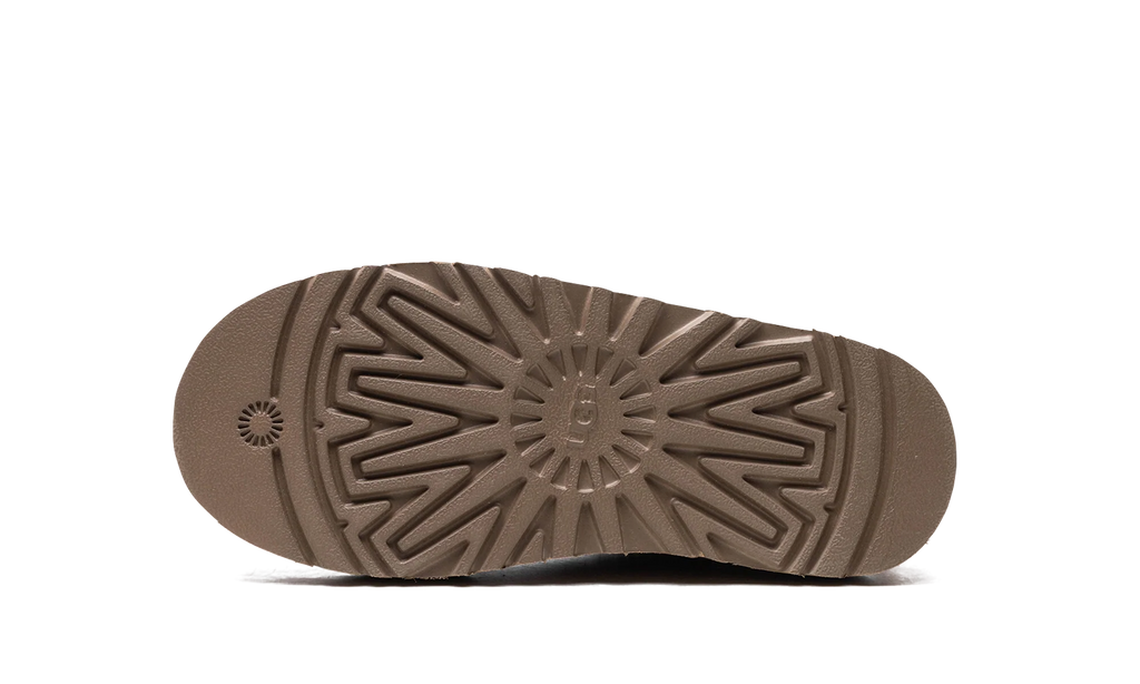 Classic Ultra Mini Platform Boot GS "Chestnut" 1157791K CHE