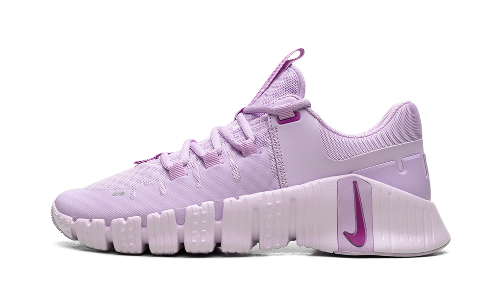 Free Metcon 5 Wmns "Bloom" DV3950 502