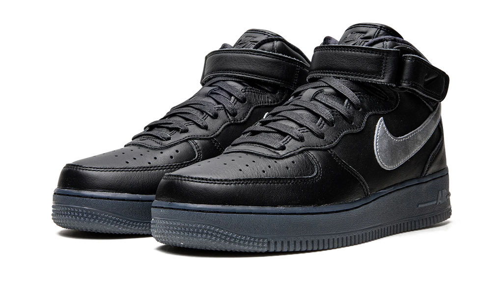 Air Force 1 Mid "Black / Metallic Silver" DX3061 001
