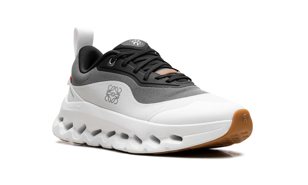 Cloudtilt 2 WMNS "LOEWE Black White" 3WE10873509