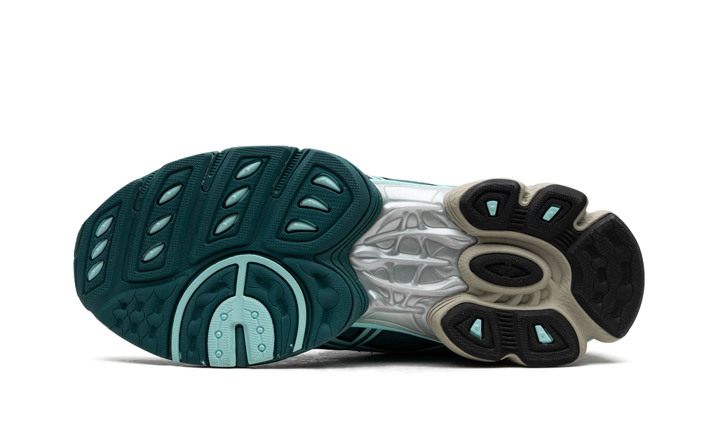 UB3-S Gel-Nimbus 9 "Kiko Kostadinov" 1201A442 020