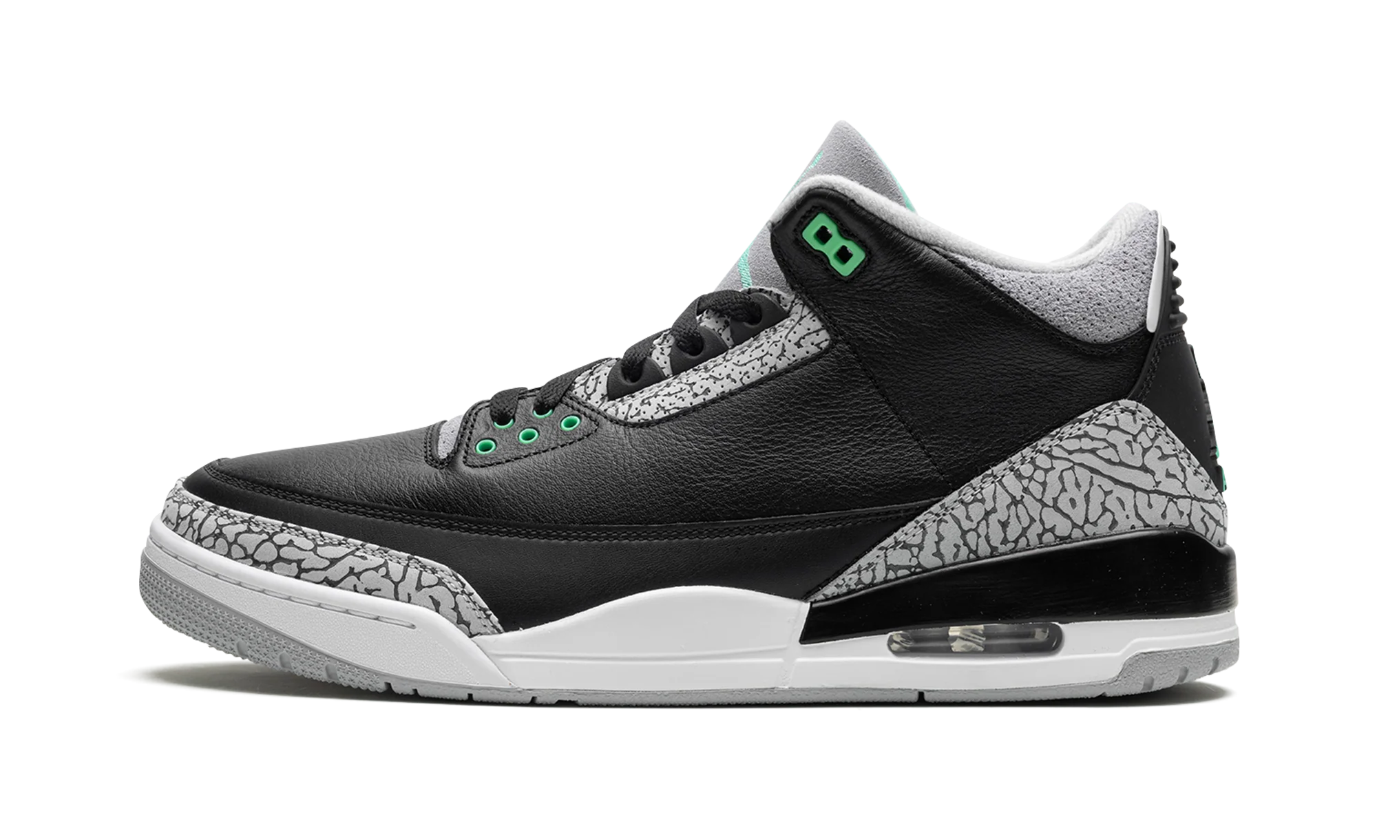 Air Jordan 3 Retro "Green Glow" CT8532 031
