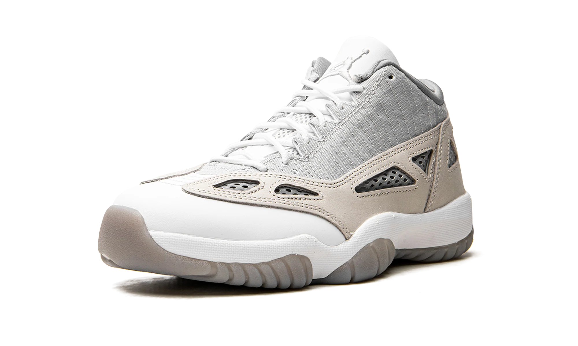 Air Jordan 11 Retro Low IE "'Light Orewood Brown'" 919712 102