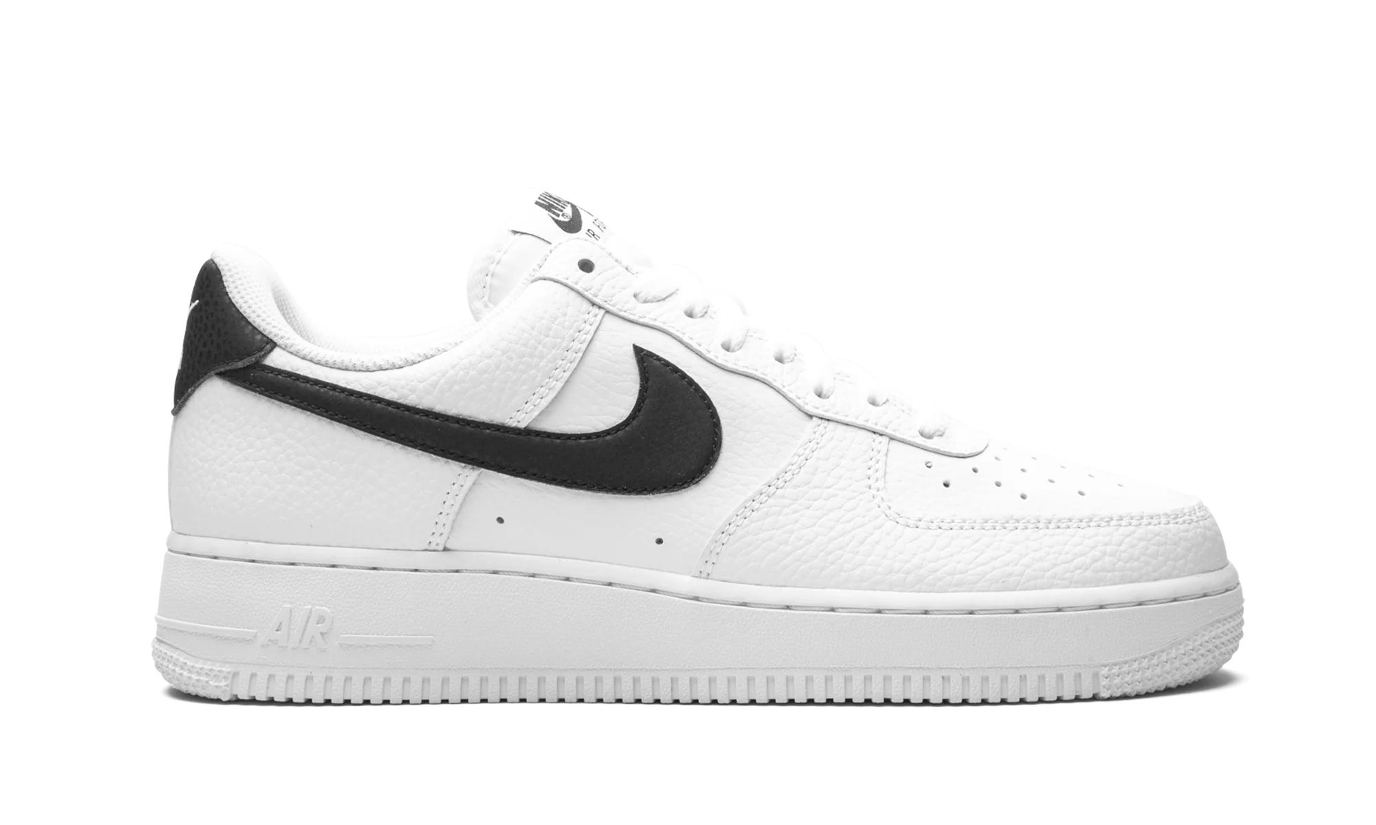 Air Force 1 Low '07 "White / Black" CT2302 100