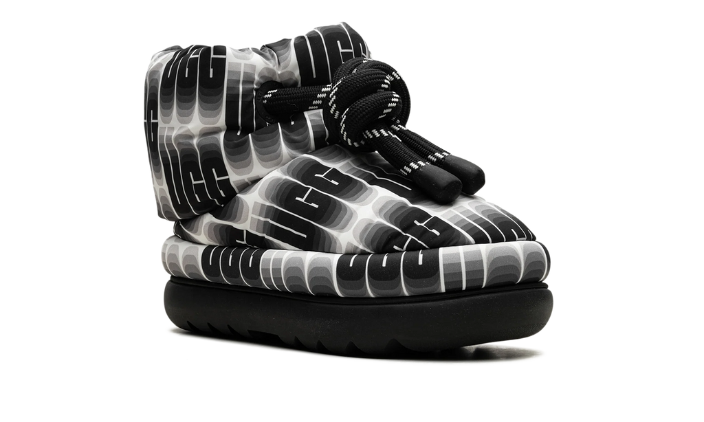 Classic Maxi Wave Length Short WMNS "Black White" 1134610 BWHT