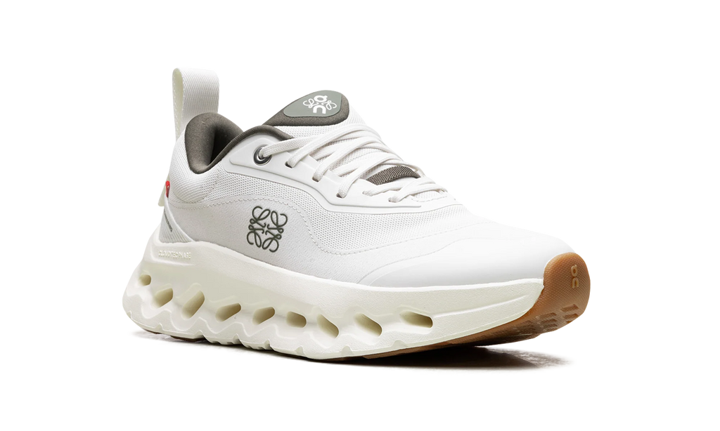 Cloudtilt 2 WMNS "LOEWE - White Khaki" 3WE10873507