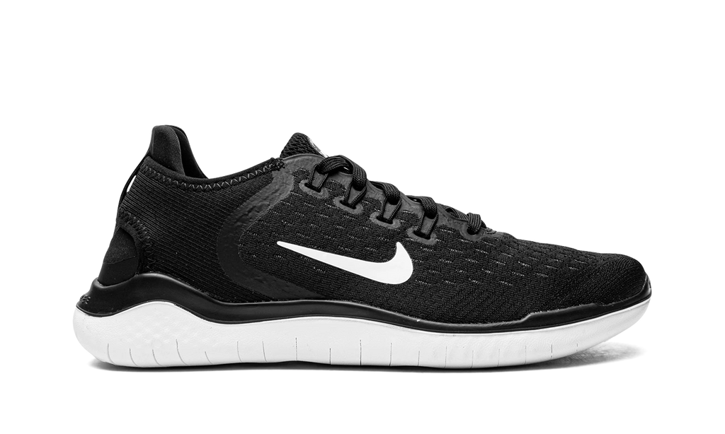 FREE RN 2018 MNS WMNS "BLACK WHITE" 942837 001