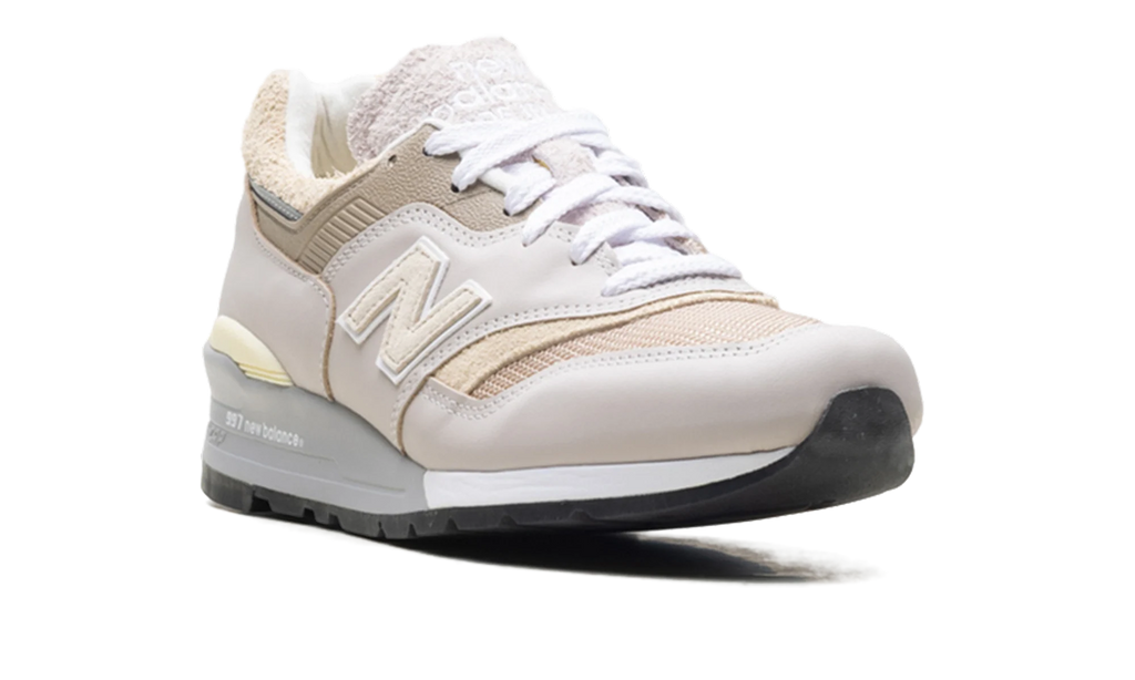 997 "Made in USA - Moonrock / Driftwood" U997GG