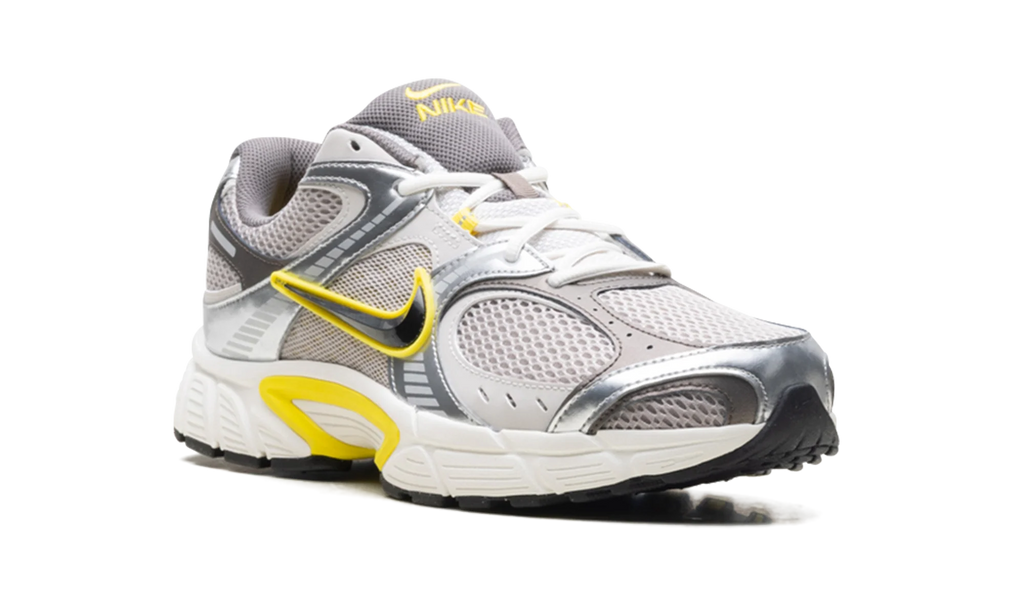 V5 RNR "COLLEGE GREY / BLACK LIGHTENING / VAST GREY" HJ5228 006