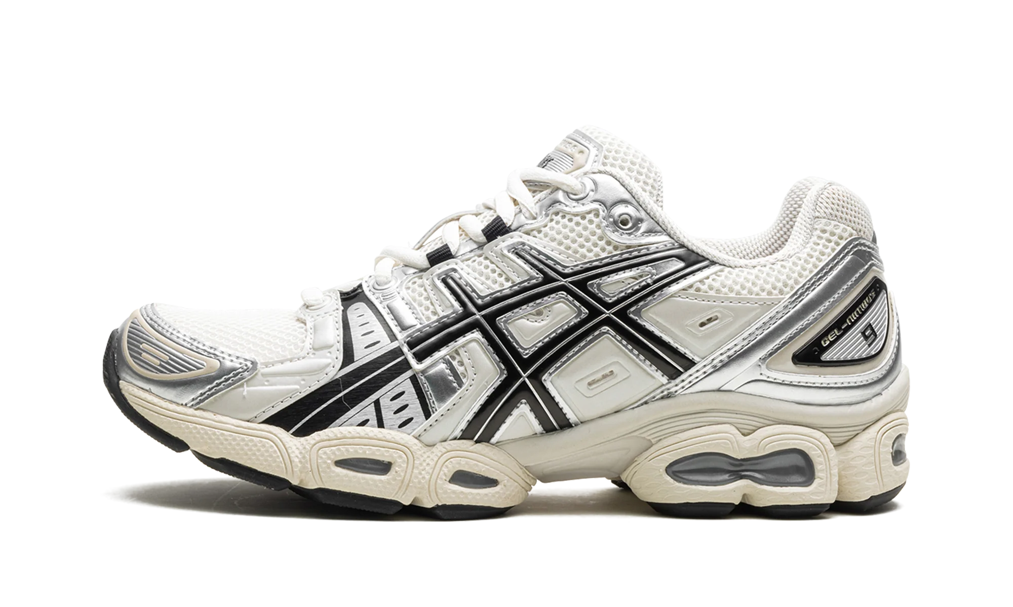 Gel Nimbus 9 "Cream / Black" 1201A424 105