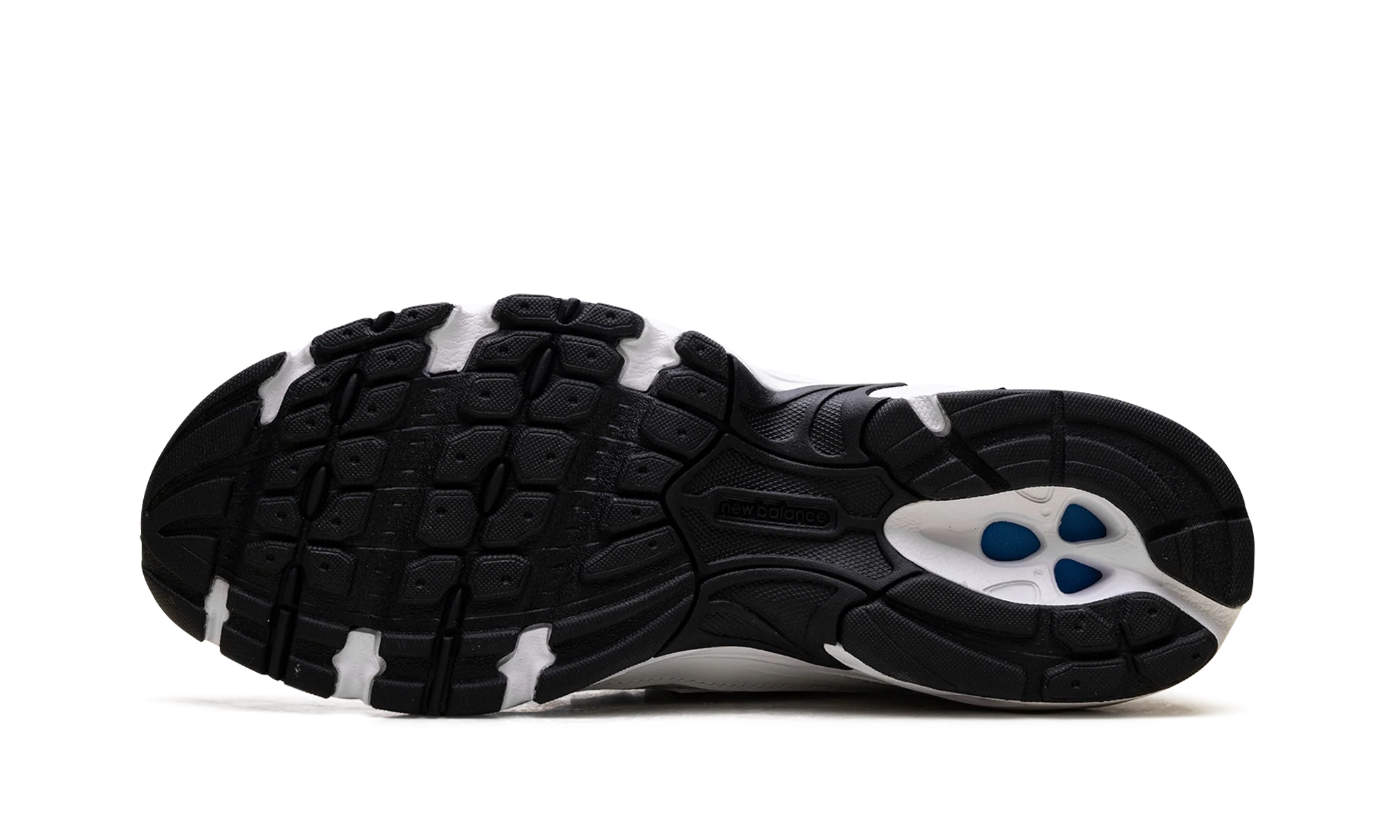 740 "Triple White" U740WW2