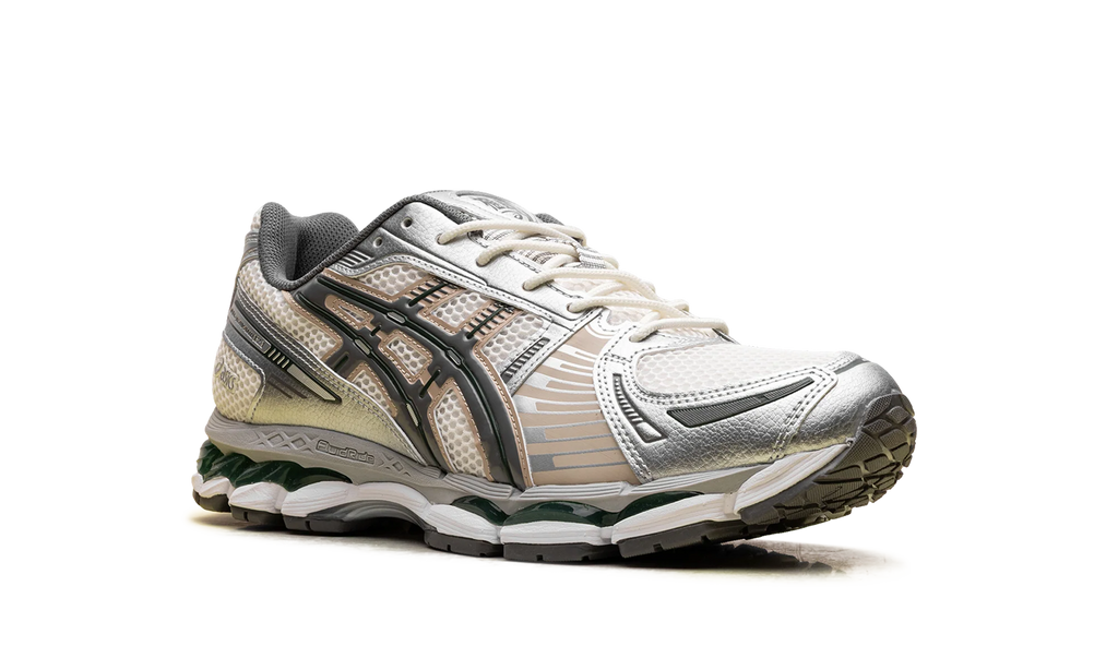 Gel-Kayano 12.1 "Cream Carbon" 1203A759 105
