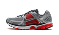 Zoom Vomero 5 "metallic silver black" FJ4151 005