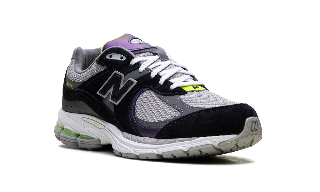 2002R "DTLR - Purple Noir" m2002rhi