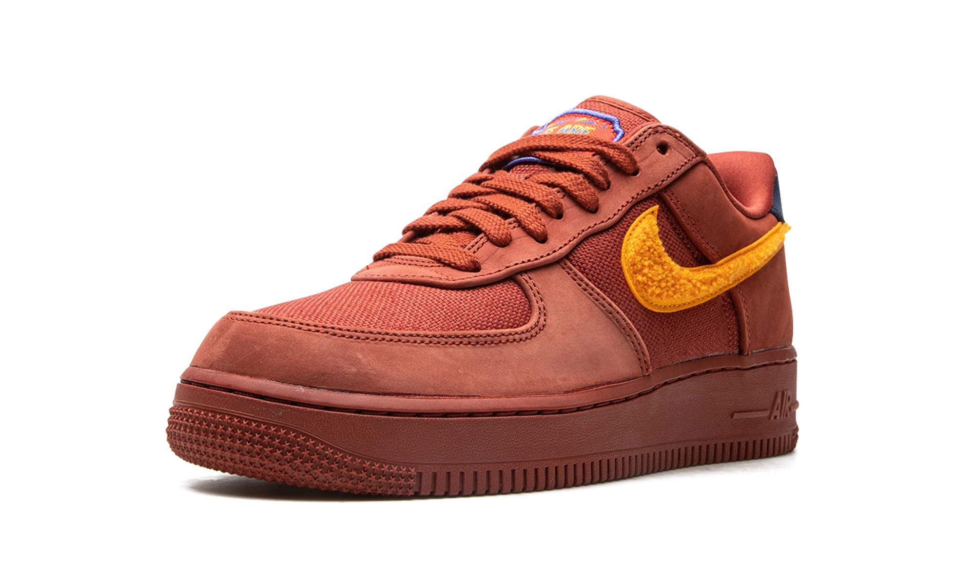 Air Force 1 Low "La Familia" DV5153 600
