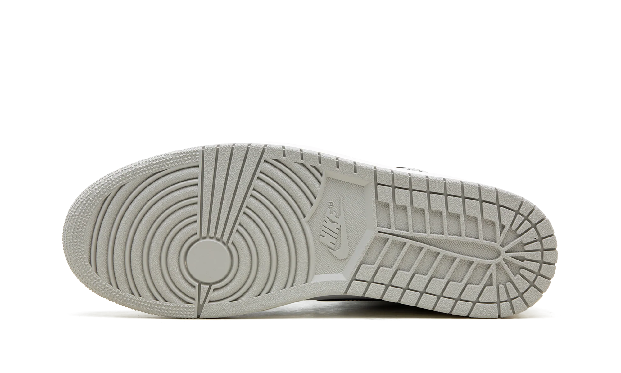 Air Jordan 1 High OG "White Cement" DZ5485 052