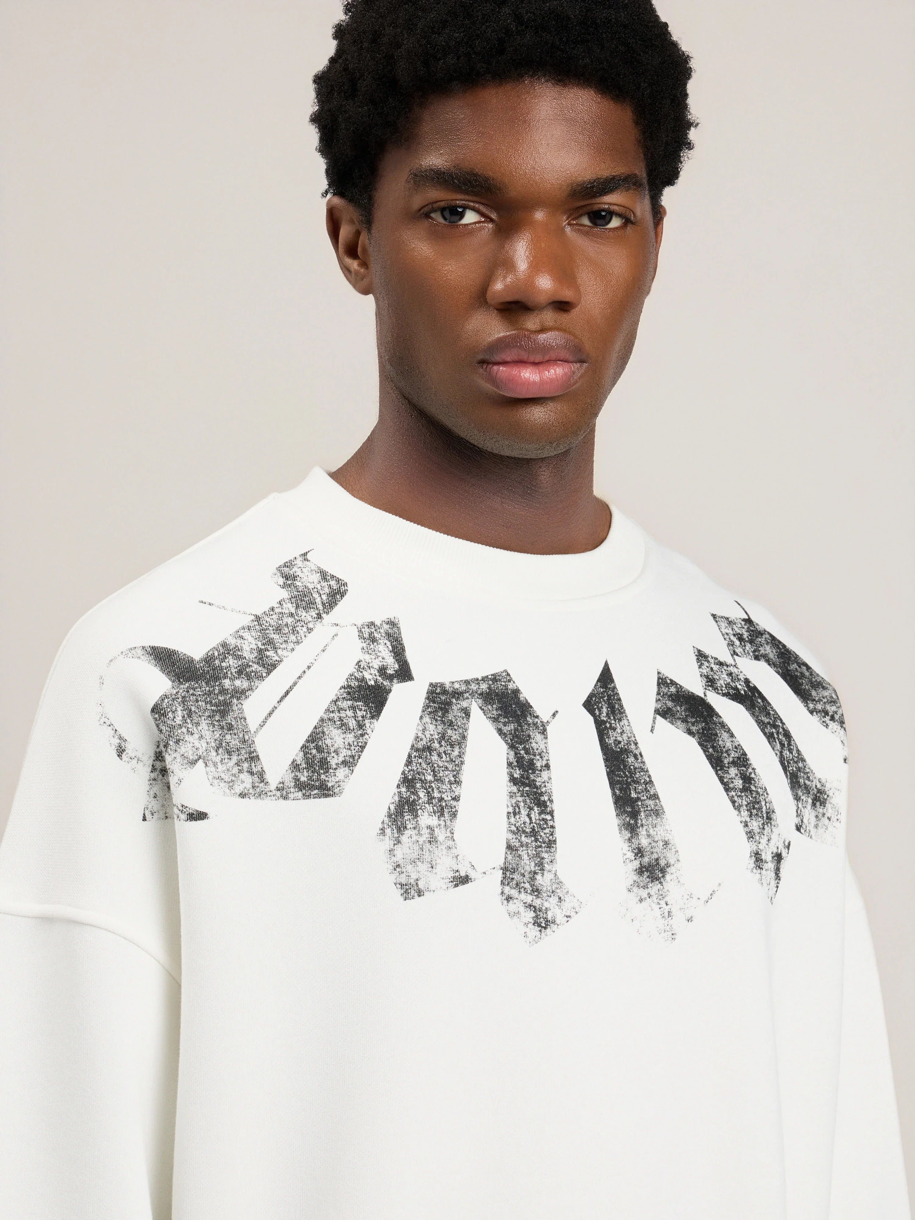 Big Neck Logo Loose Sweatshirt