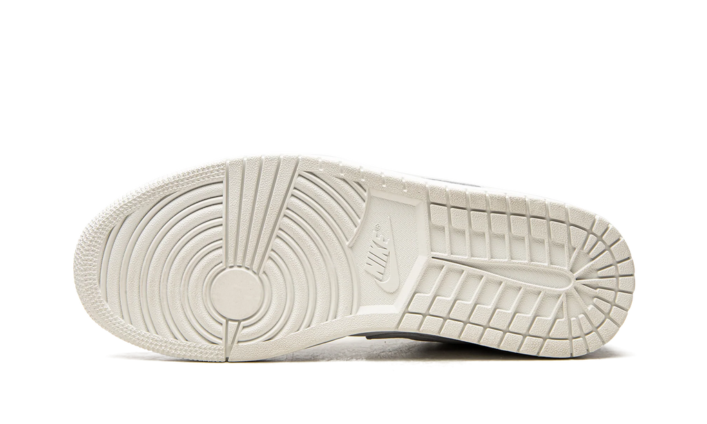 Air Jordan 1 Low "Paris" CV3043 100