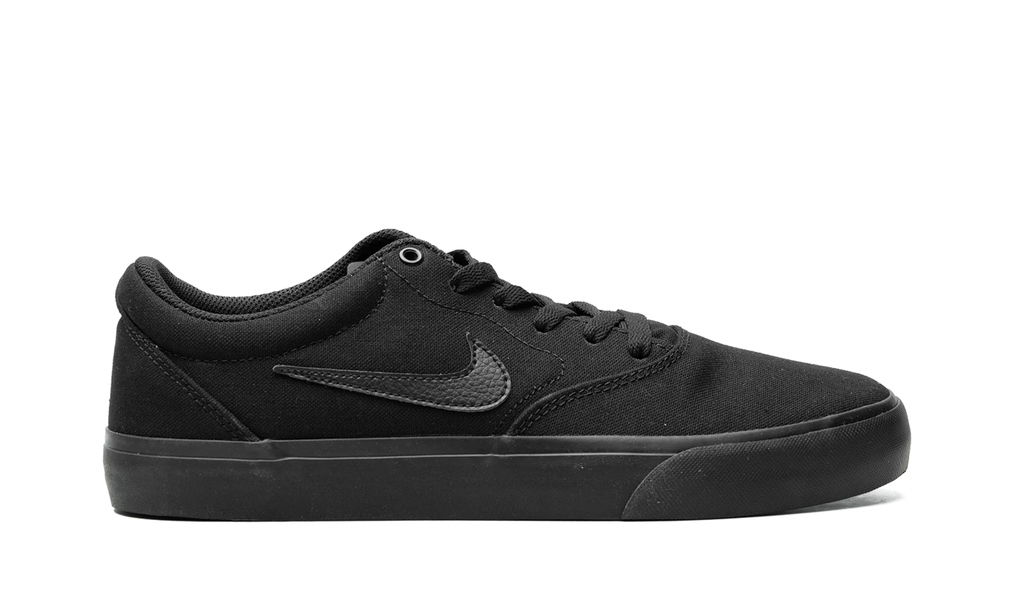 Charge Canvas SB "Triple Black" CD6279 001