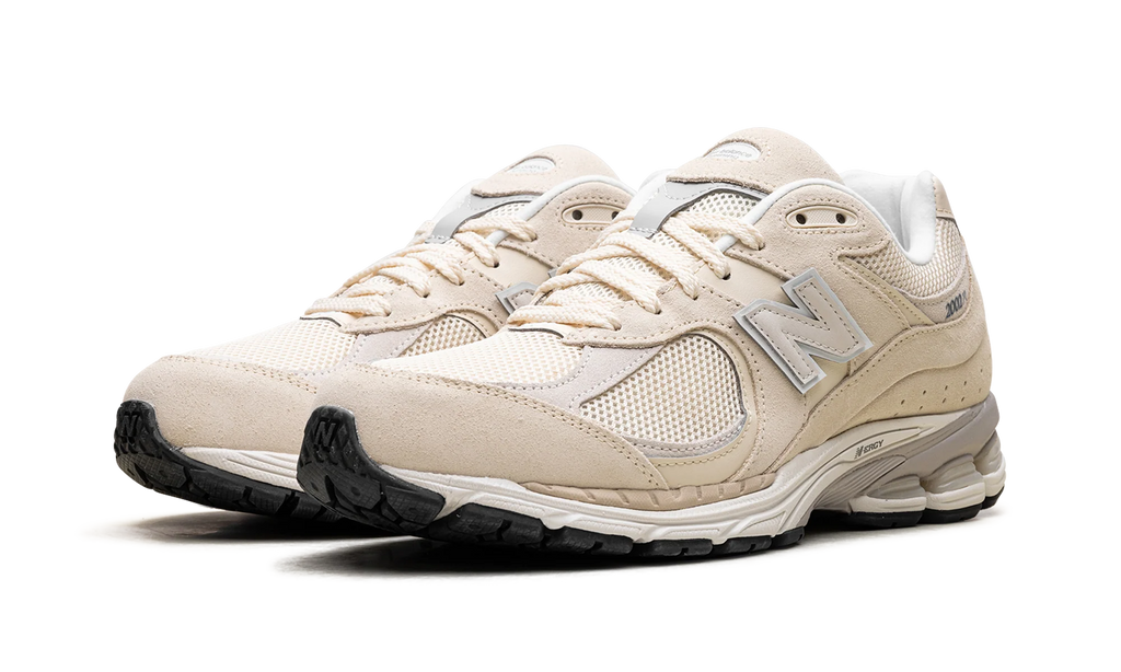 2002R "Beige" M2002RFI