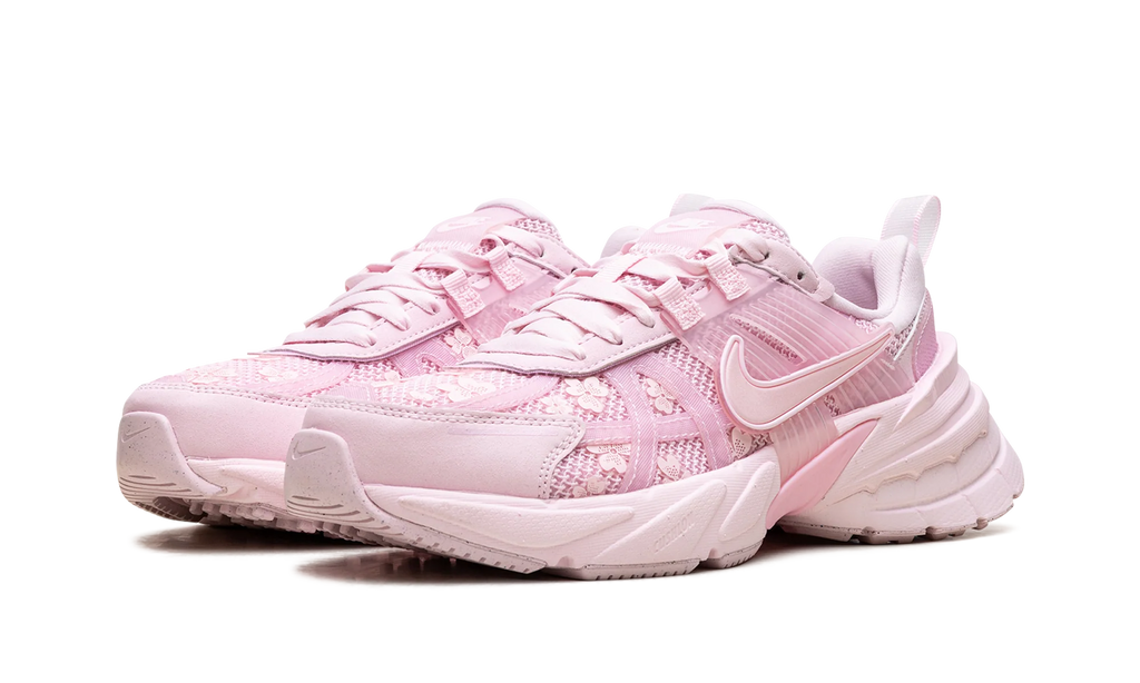 V2K Run WMNS "Pink Foam Arctic Pink" HJ5269 600