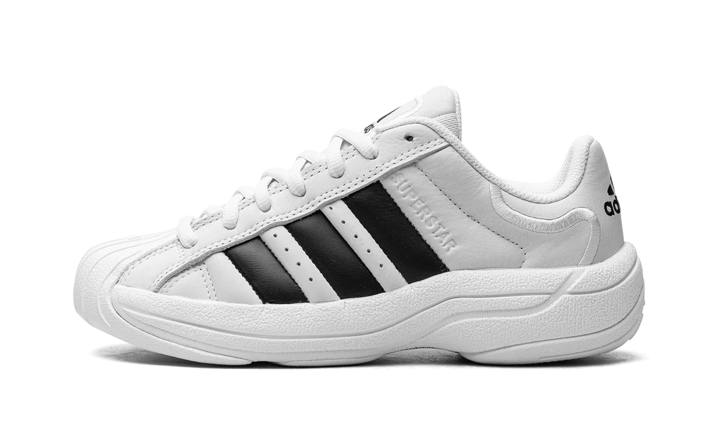 Superstar Millenium "White / Black" IE8560