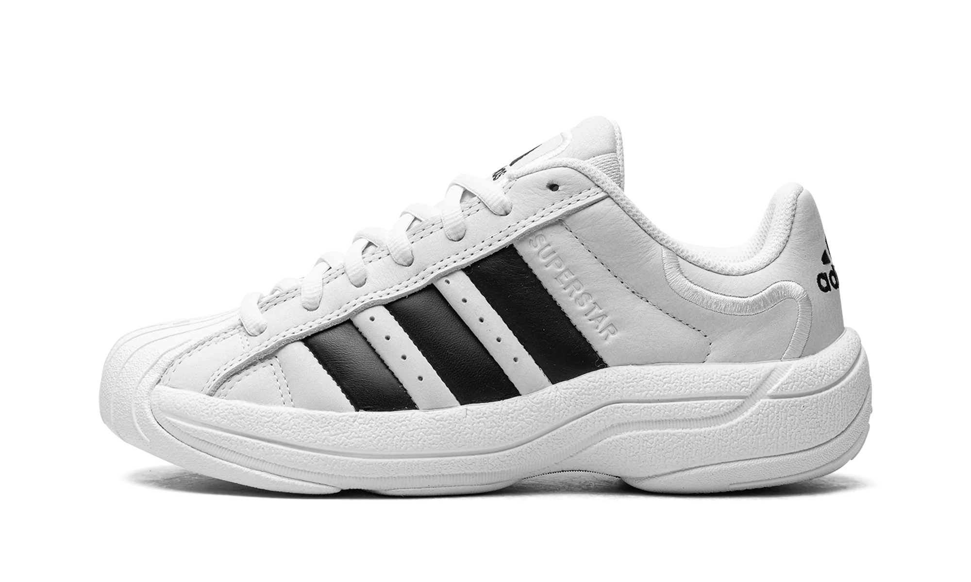 Superstar Millenium "White / Black" IE8560