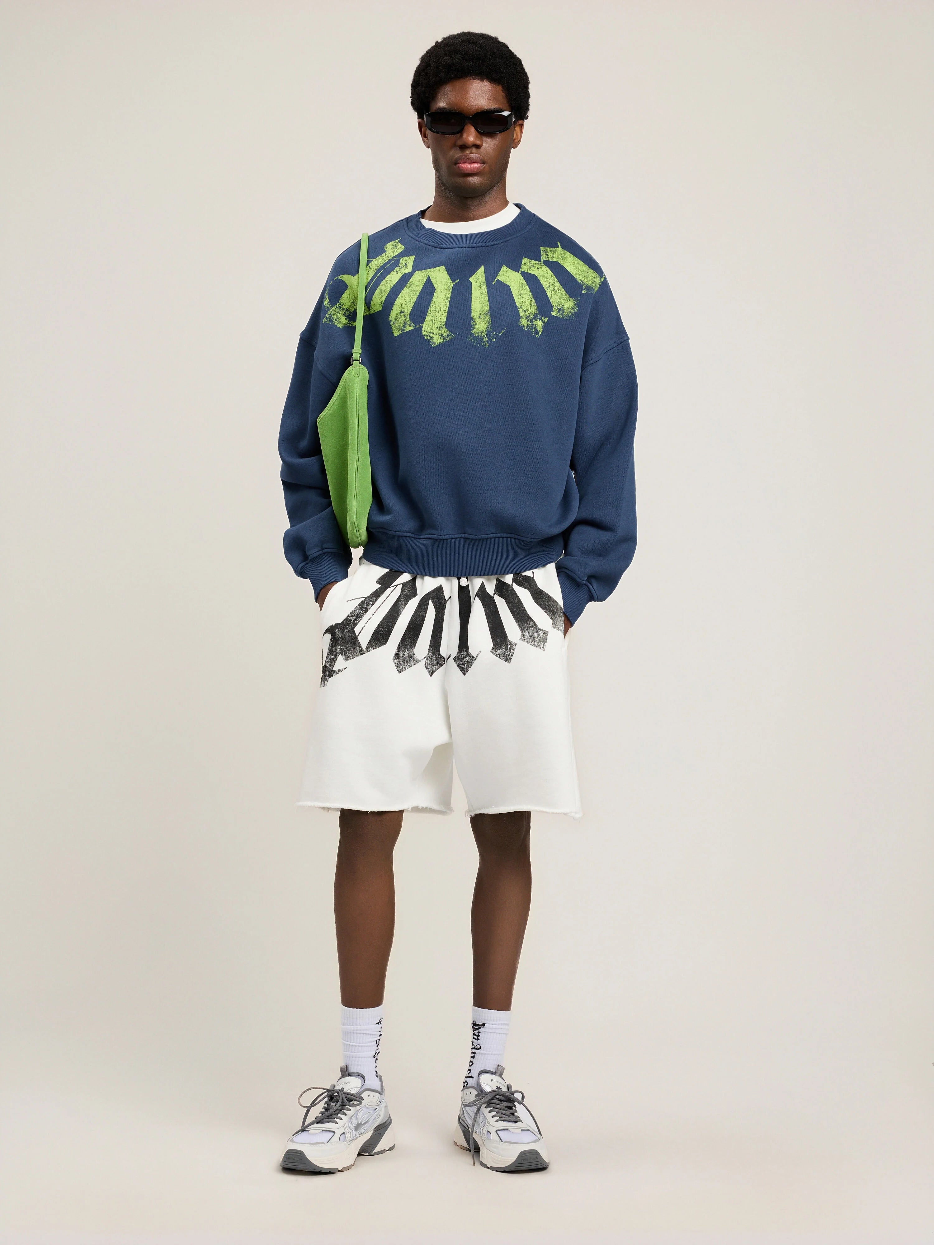 Big Neck Logo Loose Sweatshirt