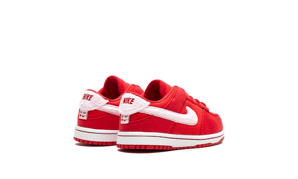 Dunk Low TD "Valentine's Day Solemates" FZ3551 612