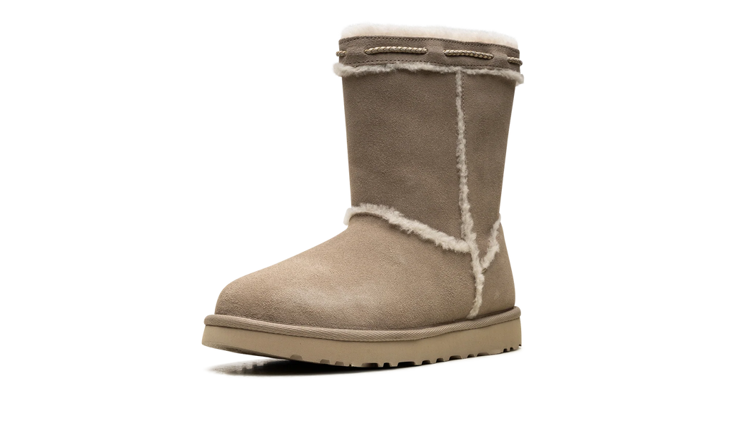 Classic Short Shearling Braid WMNS "DUNE" 1166752 DUNE