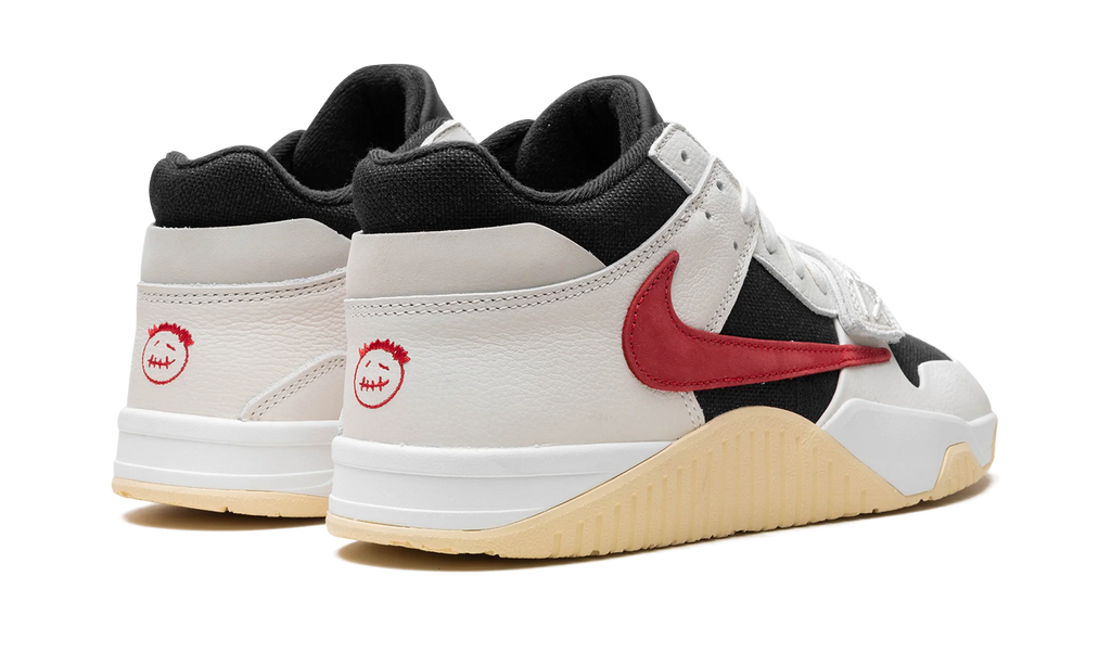 Jumpman Jack "Travis Scott - University Red" FZ8117 101
