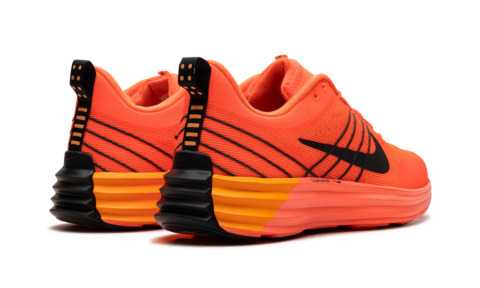 Lunar Roam "Hyper Crimson" HJ9145 809