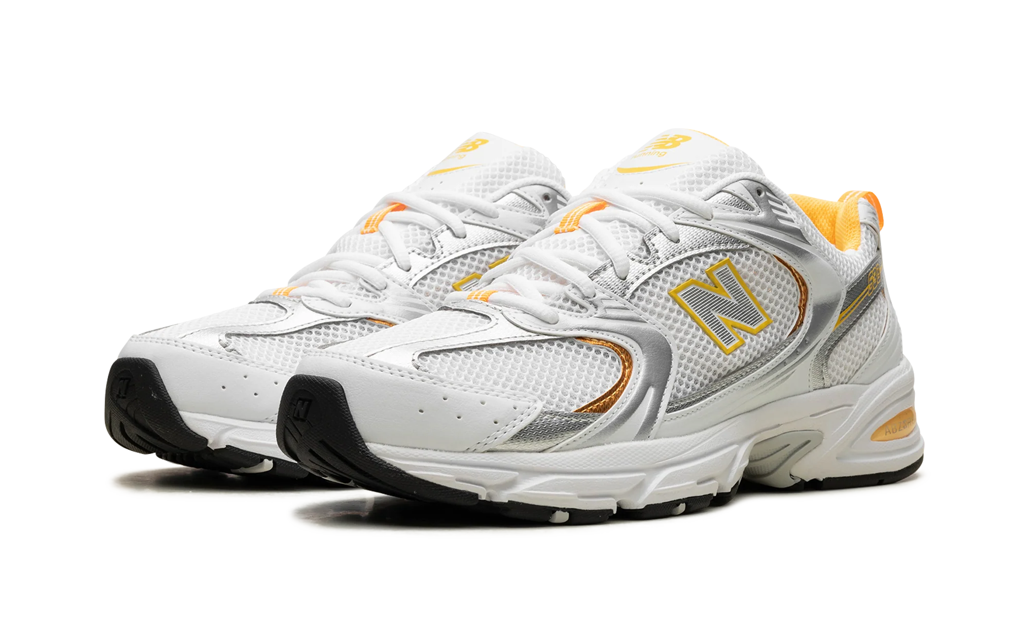 530 "White Vibrant Apricot Silver Metallic" MR530PUT