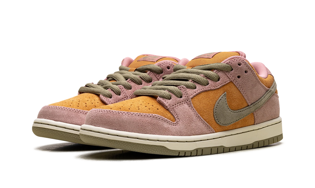 SB Dunk Low "Red Stardust" HJ4135 600