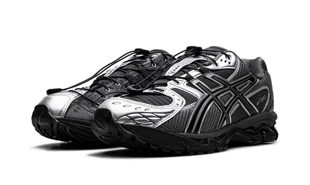 Gel-Nimbus 10.1 "Unaffected Silver Black" 1203A836 020