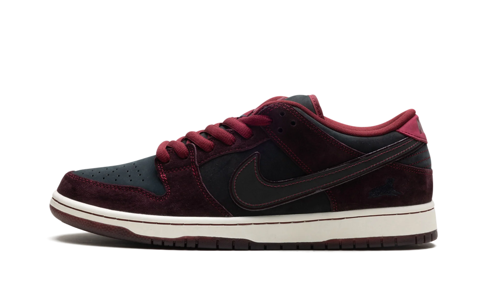 SB Dunk Low "Riot Skateshop" FZ1289 200