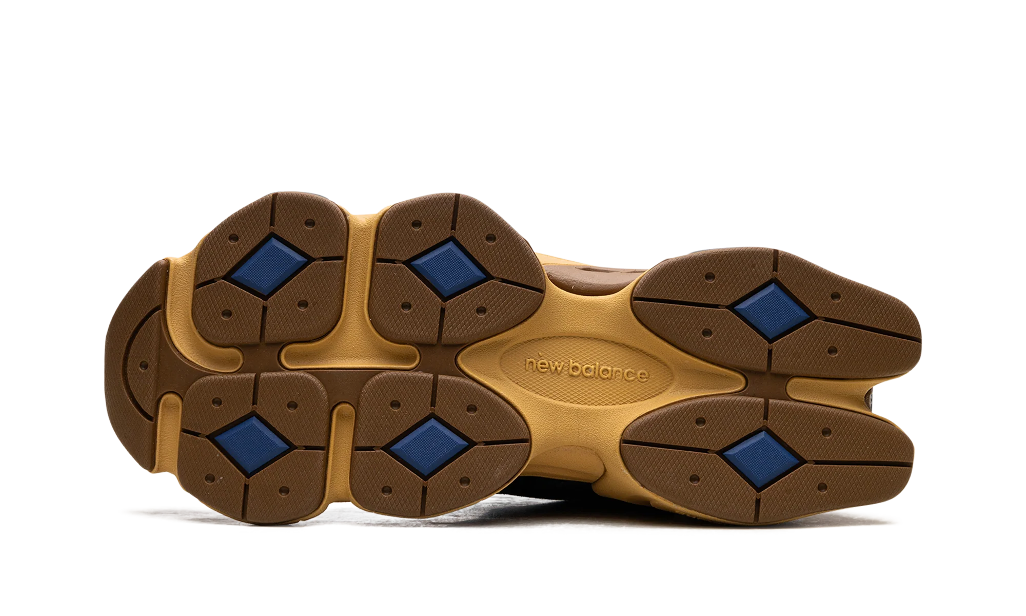 9060 "Black Royal Gum" U9060RE