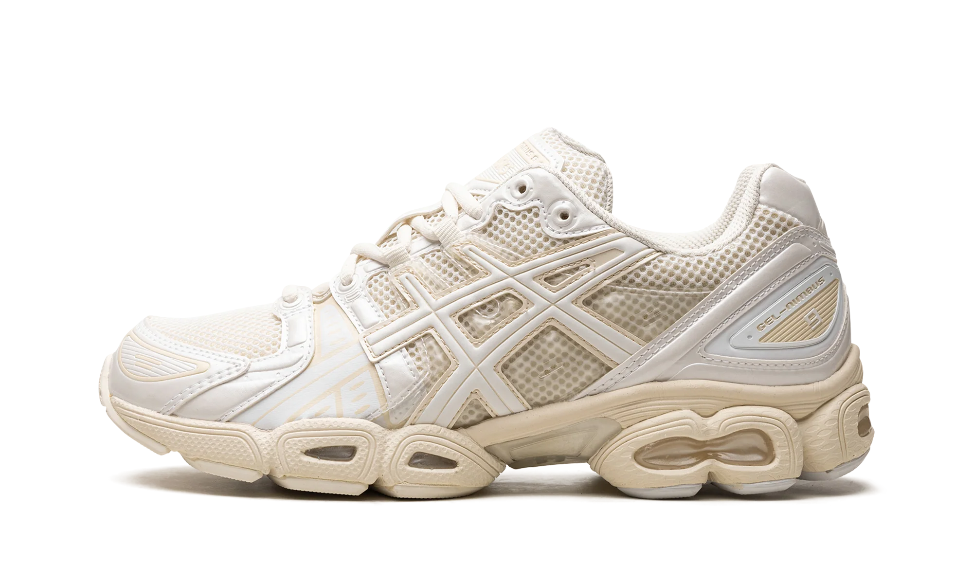GEL-Nimbus 9 "Jessica Gonsalves" 1201A733 100