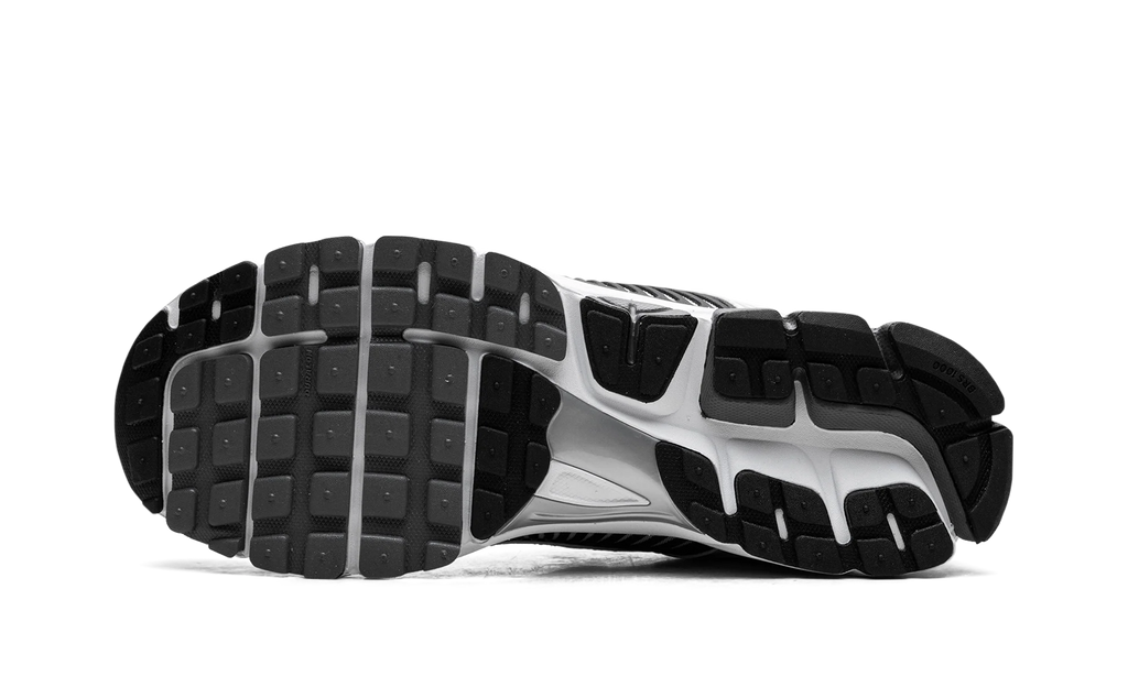 Zoom Vomero 5 SE SP "Black / Metallic Silver" CI1694 001