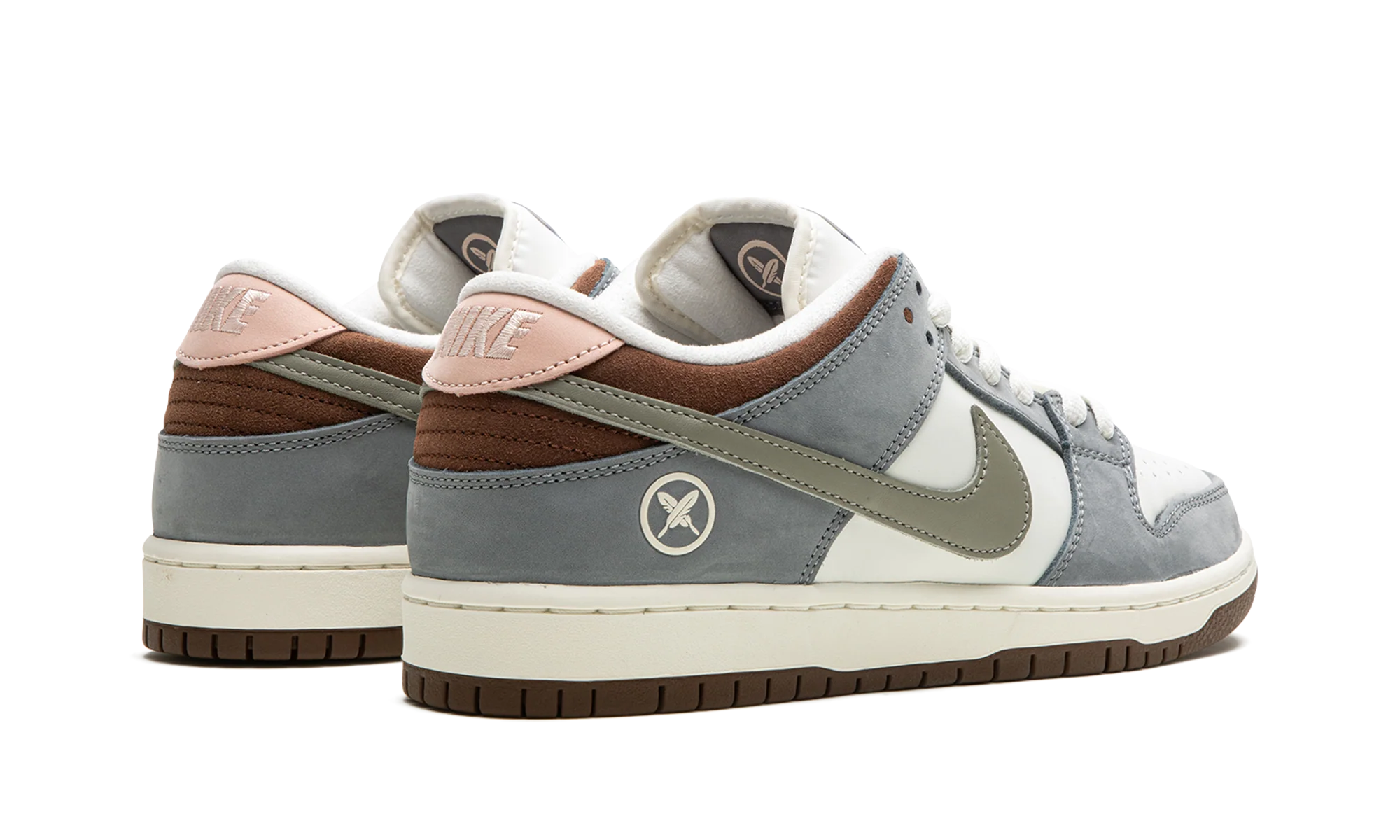 SB Dunk Low "Yuto Horigome" FQ1180 001