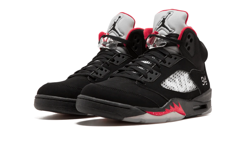 Air Jordan 5 Retro Supreme "Supreme" 824371 001